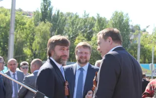 Янукович решил, что он в Севастополе открывает «первую очередь» моста в районе железнодорожного вокзала