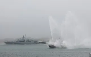 Севастополь в густом тумане отметил 230-летие Черноморского флота