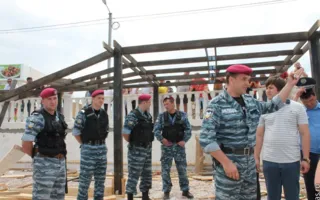 В Севастополе сход граждан в защиту парка Победы обернулся стычкой с «Беркутом»