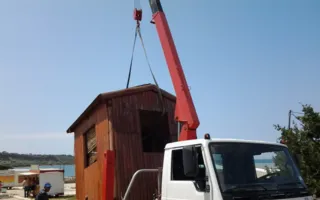 Пляж «Учкуевка» очистили от незаконных временных сооружений — баров и двух ларьков