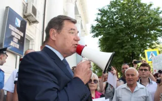 Пикет предпринимателей «Страны Дельфинии» пообещал развернуть палаточный городок под окнами Яцубы