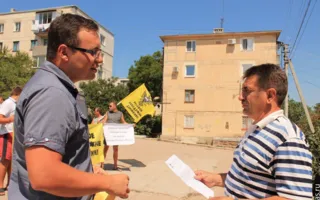 В Севастополе «Русское молодежное движение» удивило Центр радиочастот требованием вернуть отечественное радио