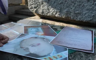 В Севастополе с милицейским беспределом решили бороться сбором камней