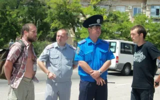 В Севастополе пикетировали польское консульство в поддержку сквоттеров Кракова 