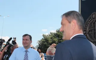 На Ялтинском кольце освятили Поклонный крест. Яцуба простил всех иуд