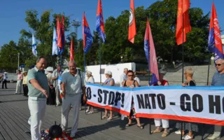 В Севастополе ПСПУ пикетировали, по их данным, американский военный корабль