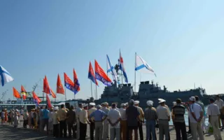 В Севастополе ПСПУ пикетировали, по их данным, американский военный корабль