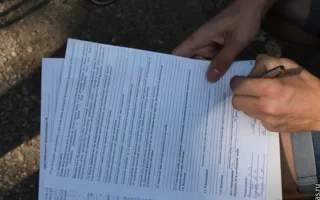 При вселении севастопольского сироты в жилье, занятое семьей Прудниковой, на Белоцерковца набросились с кулаками