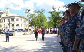 В сквере Бузина в Севастополе открыли памятник погибшим сотрудникам городской милиции 