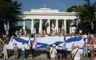 В Севастополе НАТОвский корабль брали на абордаж 