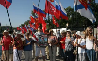 В Севастополе НАТОвский корабль брали на абордаж 
