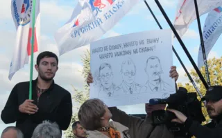 На митинге против «пескососов» выразили недоверие Яцубе, предложив ему покинуть Севастополь