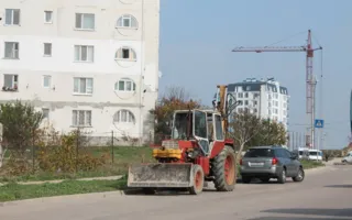 Жители Маринеско, 11, заблокировали стройплощадку палатками 