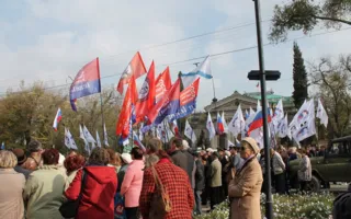 В Севастополе «Русский блок» провёл марш вопреки запрету