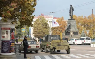 В Севастополе «Русский блок» провёл марш вопреки запрету