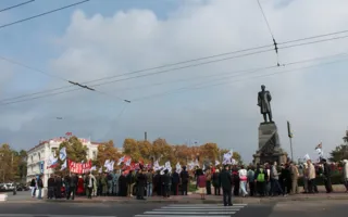 В Севастополе «Русский блок» провёл марш вопреки запрету