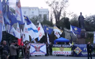 Тюнину разрешили провести русский марш по центральному кольцу города 
