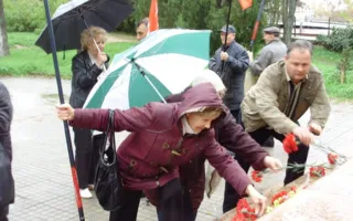 Вслед за пророссийскими организациями, но уже 7 ноября отдельно отметили ПСПУ и КПУ