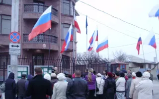 В Севастополе польскому генконсулу пригрозили коктейлем Молотова и потребовали «убрать свою ж...»