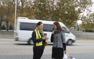 В центре Севастополя стартовала всеукраинская акция-раздача «Я за Таможенный cоюз»