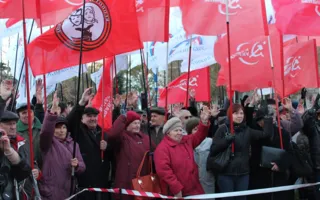 На «ЗаТаможенном» митинге в Севастополе взвод милиции охранял палатку ВО «Свободы»