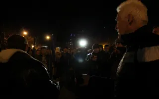  В Севастополе акции «Против беспредела «Беркута» перешли на протесты против Смольянинова и Новинского