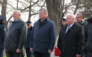 В Севастополе состоялся митинг, приуроченный ко Дню чествования участников ликвидации аварии на ЧАЭС 