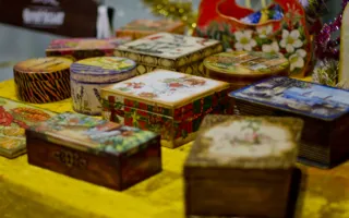 Благотворительная ярмарка «Рождественские традиции» продолжила эстафету предновогодних выставок в Севастополе