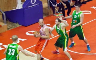 СК «Муссон» вырвал победу у лидера чемпионата Высшей лиги команды «Химик-2»