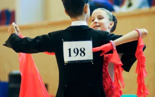 В Севастополе состоялся «Зимний бал-2013» — турнир грации и танцевального мастерства