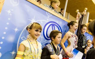 В Севастополе состоялся «Зимний бал-2013» — турнир грации и танцевального мастерства