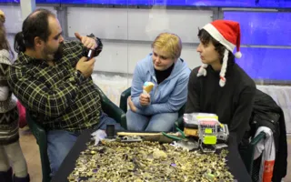 Открылась новогодняя выставка «Artizzavr-2013»