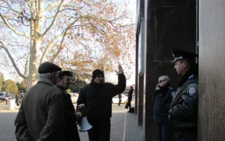 Ностальгический митинг по СССР севастопольцы провели под надзором Пилата, Гончарова и Зимы