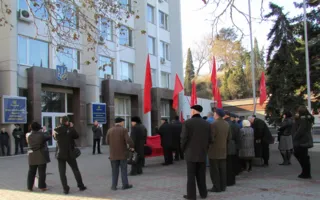 Ностальгический митинг по СССР севастопольцы провели под надзором Пилата, Гончарова и Зимы
