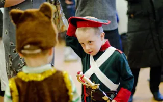 Новогодний бал-маскарад в Севастопольской художественной школе