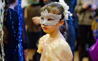 Новогодний бал-маскарад в Севастопольской художественной школе