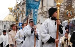 Халюта пообещал мир и спокойствие севастопольцам при условии соблюдения заповедей