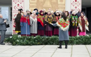 В Севастополе на площади перед УКИЦ весело отпраздновали Рождество