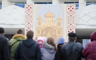 В Севастополе на площади перед УКИЦ весело отпраздновали Рождество