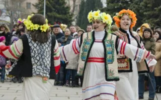 В Севастополе на площади перед УКИЦ весело отпраздновали Рождество