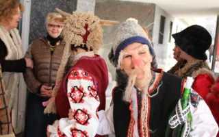 В Севастополе на площади перед УКИЦ весело отпраздновали Рождество