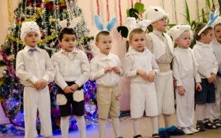 Благотворительная акция «Художники — детям» принесла свои плоды: у детишек был настоящий праздник
