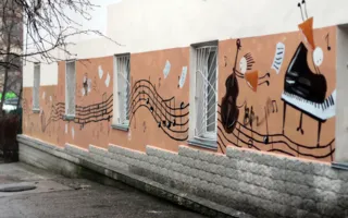 Власти выделили средства для граффити на фасаде севастопольской музыкальной школы