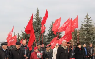 В день памяти Ленина севастопольские коммунисты пополнили свои ряды