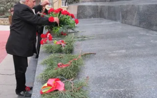 В день памяти Ленина севастопольские коммунисты пополнили свои ряды