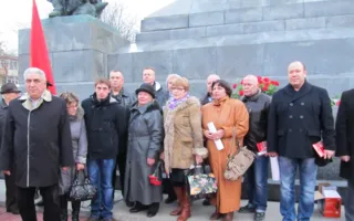 В день памяти Ленина севастопольские коммунисты пополнили свои ряды