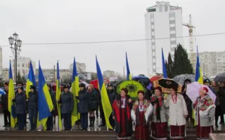 В День соборности Украины у памятника Шевченко власти Севастополя говорили о событиях в Киеве