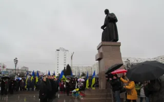 В День соборности Украины у памятника Шевченко власти Севастополя говорили о событиях в Киеве