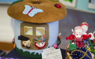 Севастопольские школьники представили выставку ко Дню соборности Украины