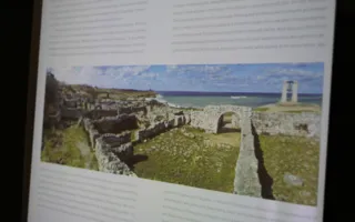 «Сокровища Херсонеса Таврического» теперь хранятся в фотоальбоме